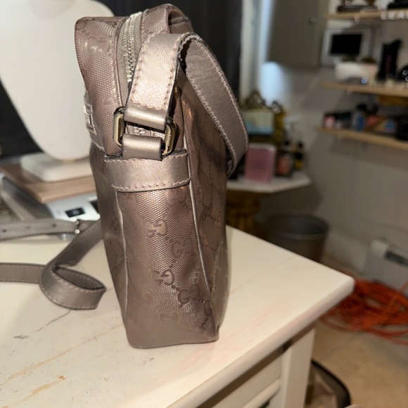 authentic gucci imprime crossbody bag - Picture 9 of 16